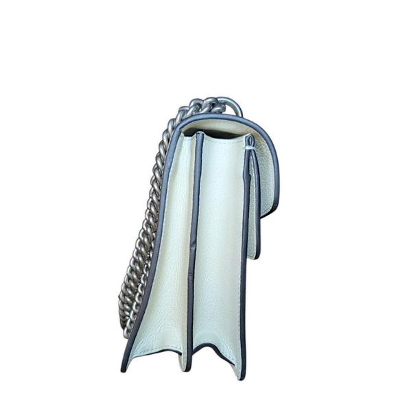 Gucci White Leather Shoulder Bag with Metal Accent - Picture 3 of 10